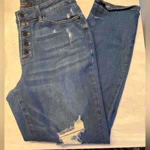 Judy Blue High Waist ZigZag Button Fly & Destroyer Boyfriend Jeans (JB88526)